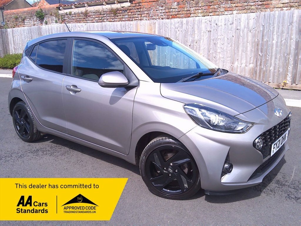 Hyundai I10 1L Premium Brown