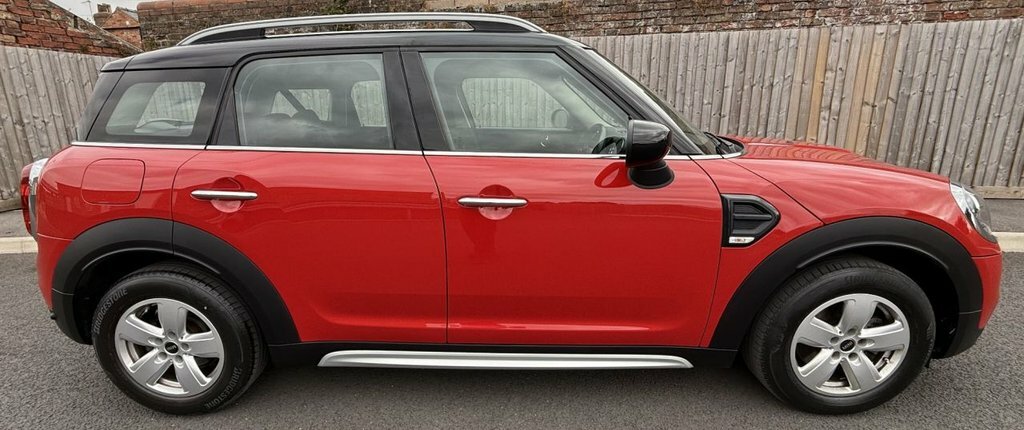 Mini Countryman 1.5L Cooper Classic Red #3