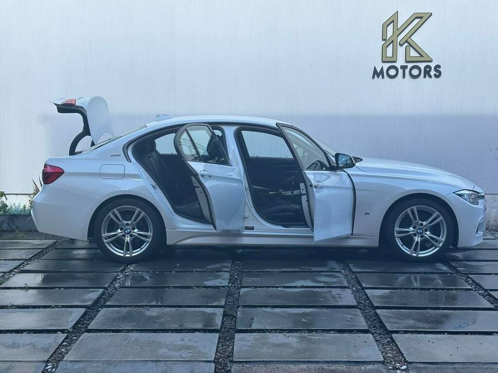 BMW 3 Series 330E M Sport KW67MXF White #4