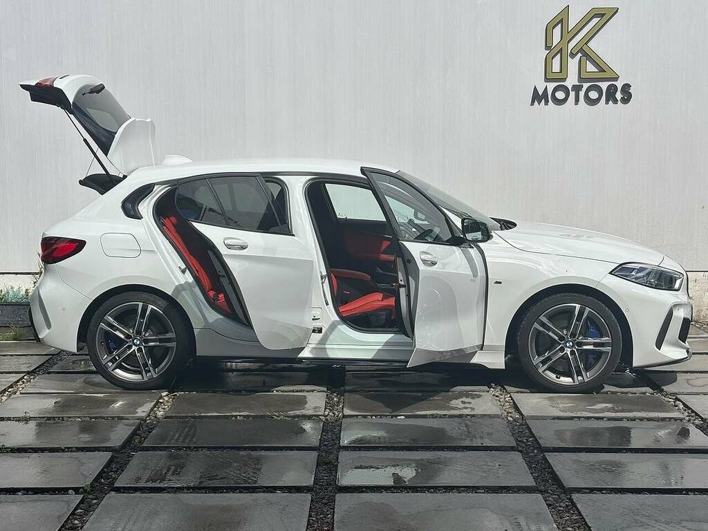BMW 1 Series 2.0 M135i Hatchback Xdrive Euro 6 SRZ5421 White #4