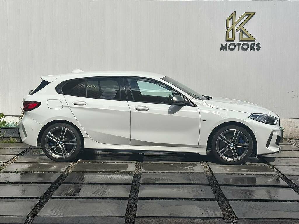 BMW 1 Series 2.0 M135i Hatchback Xdrive Euro 6 SRZ5421 White #3