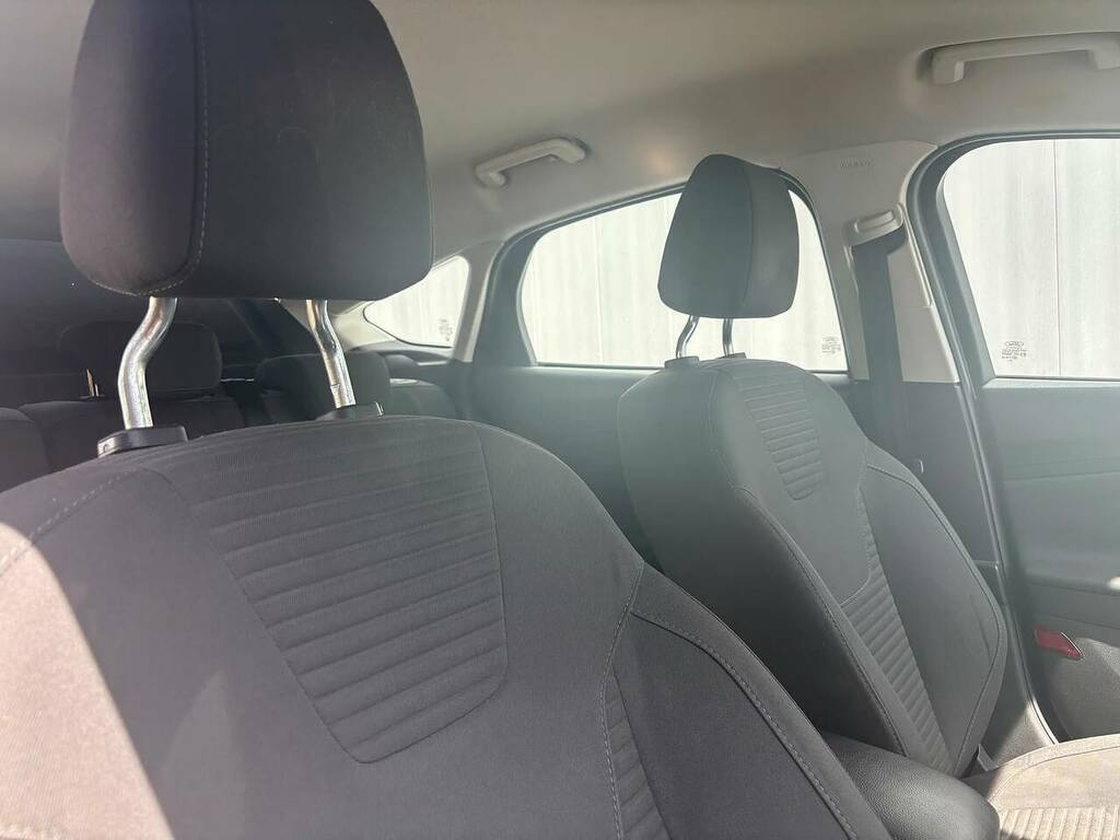 Ford Focus 1.0T Ecoboost Titanium Hatchback Black #6