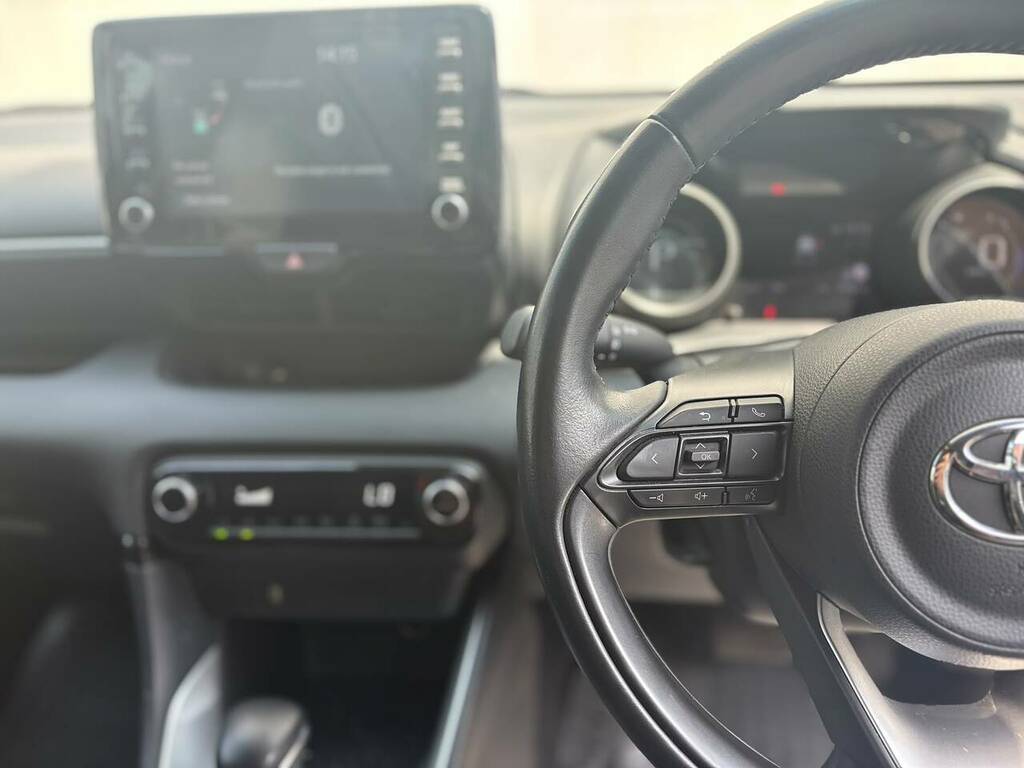 Toyota Yaris 1.5 Vvt-h Excel E-cvt Euro 6 Ss Grey #17