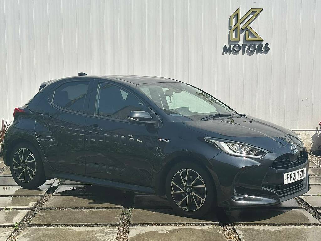 Toyota Yaris 1.5 Vvt-h Excel E-cvt Euro 6 Ss Grey #1