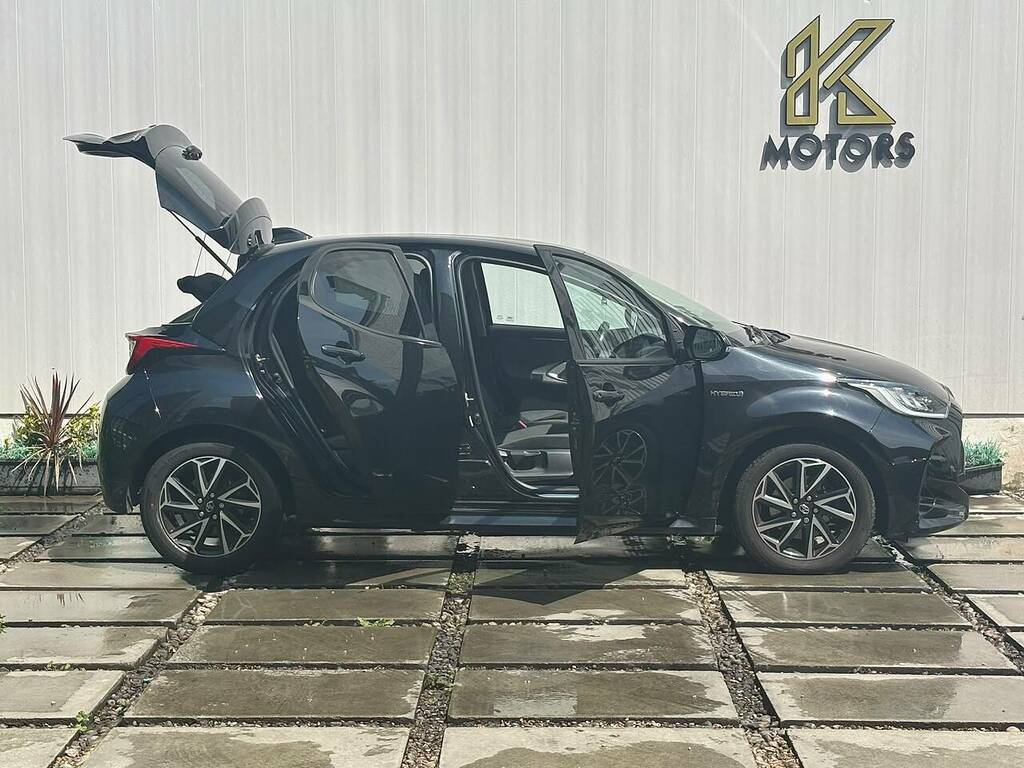 Toyota Yaris 1.5 Vvt-h Excel E-cvt Euro 6 Ss Grey #4