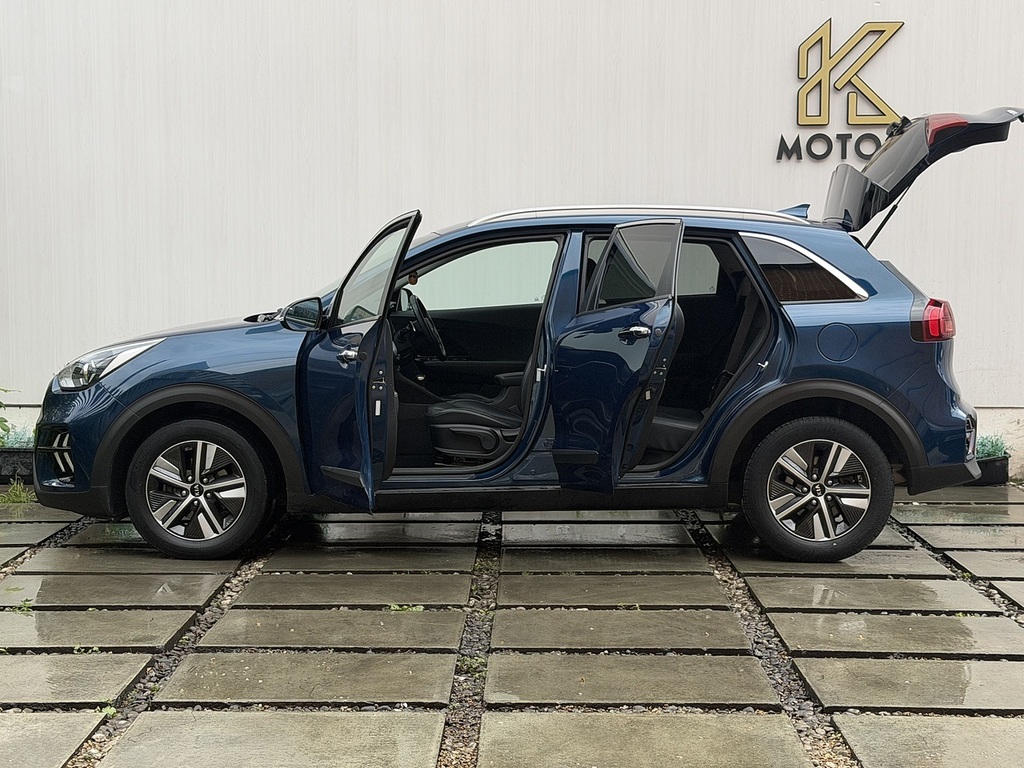 Kia Niro 1.6 Gdi 4 Suv Hybrid Dct Black #26