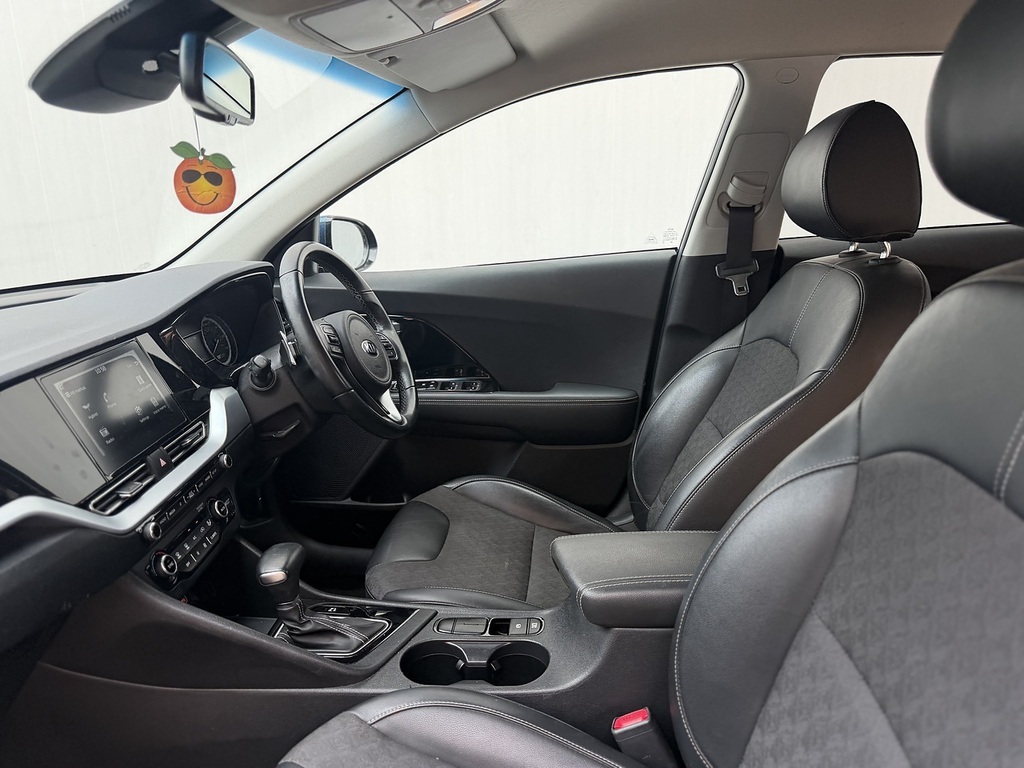 Kia Niro 1.6 Gdi 4 Suv Hybrid Dct Black #28