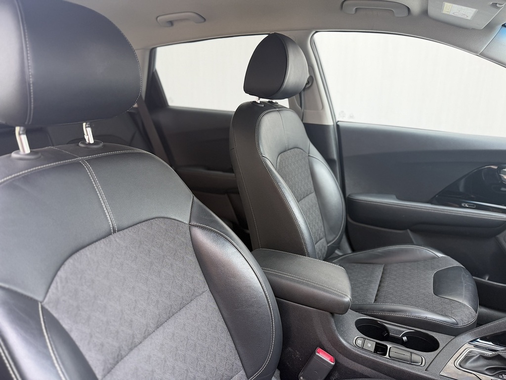 Kia Niro 1.6 Gdi 4 Suv Hybrid Dct Black #7