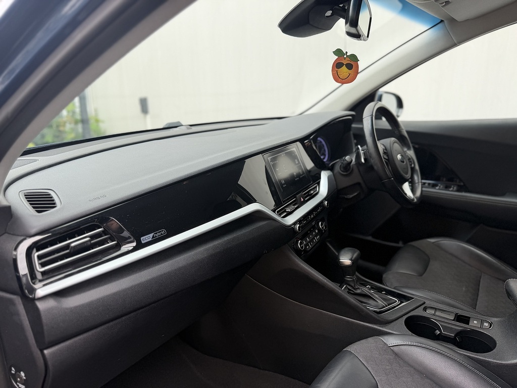 Kia Niro 1.6 Gdi 4 Suv Hybrid Dct Black #27