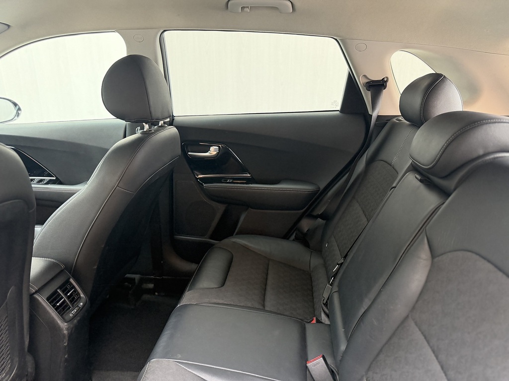 Kia Niro 1.6 Gdi 4 Suv Hybrid Dct Black #31