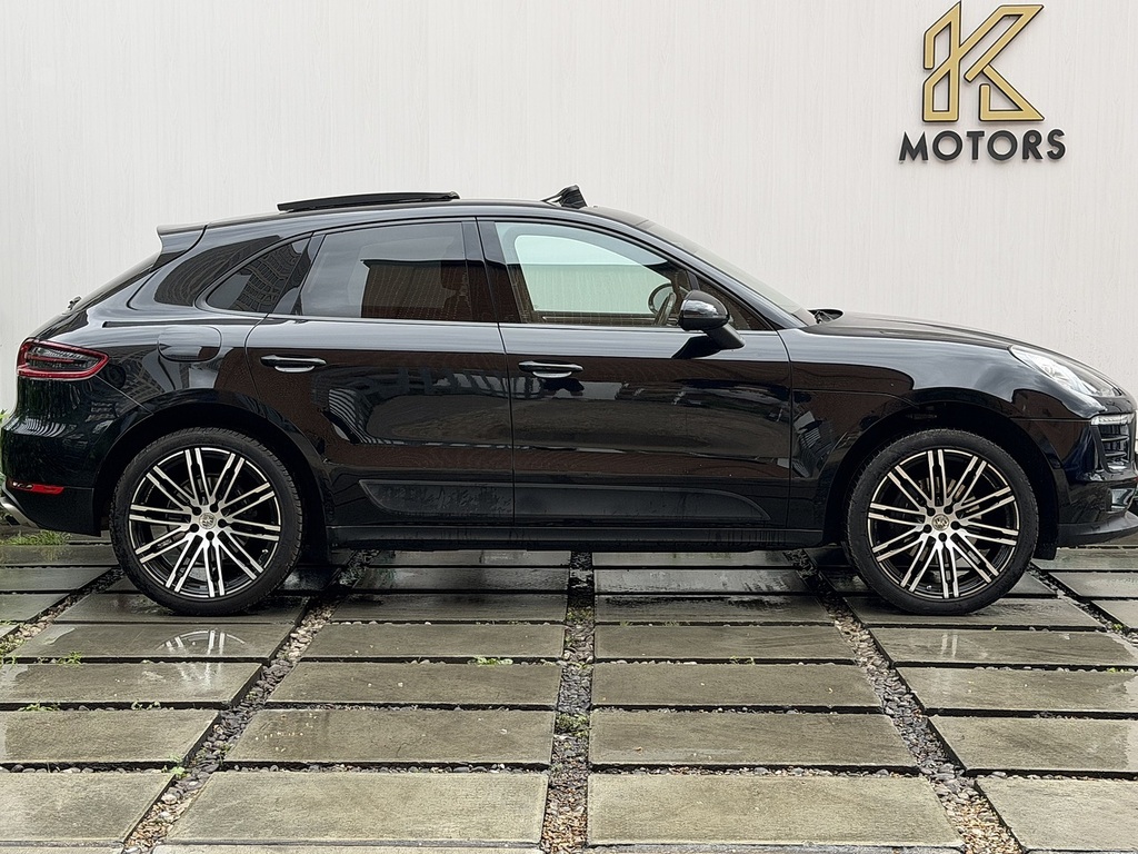 Porsche Macan 2.0T Suv Pdk 4Wd Euro 6 Ss 252 Ps Black #3