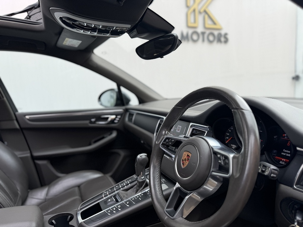 Porsche Macan 2.0T Suv Pdk 4Wd Euro 6 Ss 252 Ps Black #5