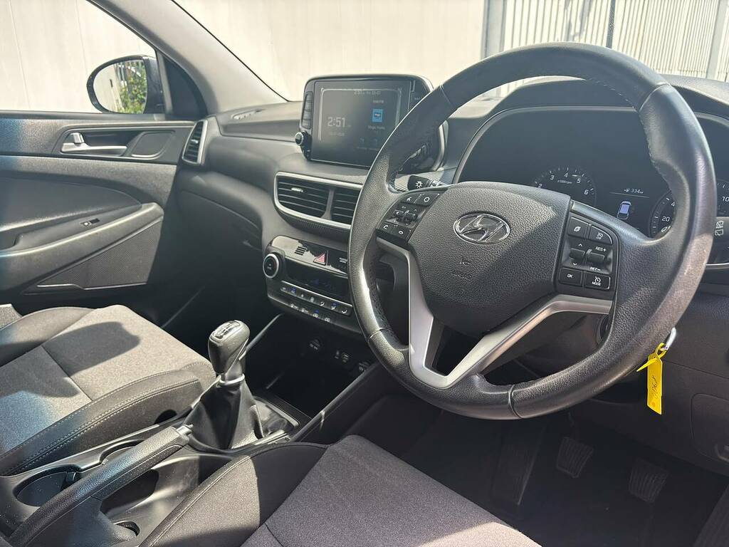 Hyundai Tucson 1.6 Gdi Blue Drive Se Nav Suv Eu Grey #5