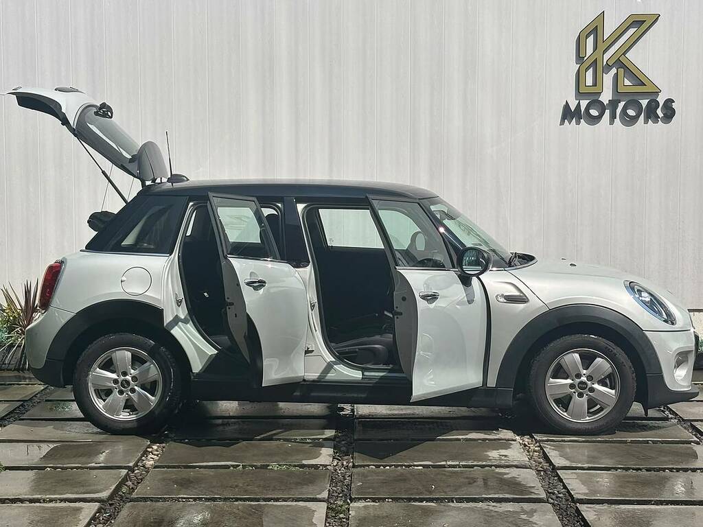 Mini Hatch 1.5 Cooper Classic Hatchback Steptronic GU20YYT Silver #4