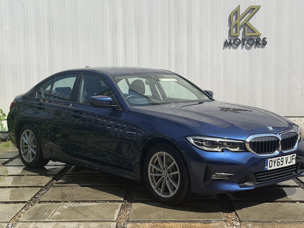 BMW 3 Series 2.0 330E 12Kwh Se Pro Saloon Plug-in Hy Blue