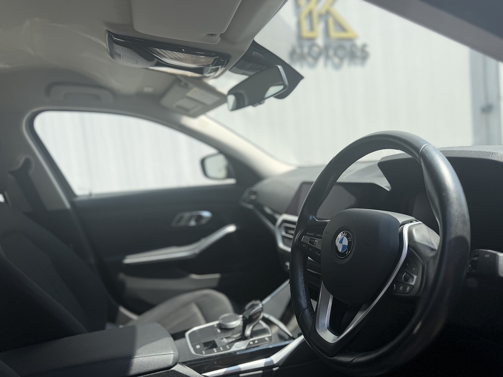 BMW 3 Series 2.0 330E 12Kwh Se Pro Saloon Plug-in Hy Blue #5