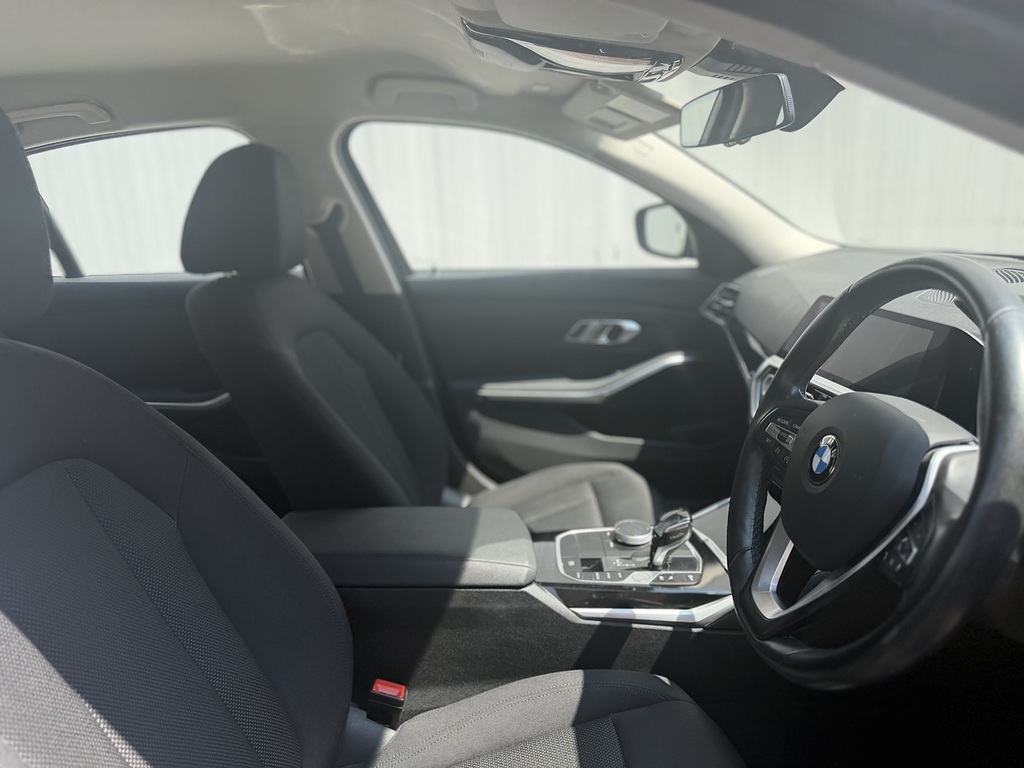 BMW 3 Series 2.0 330E 12Kwh Se Pro Saloon Plug-in Hy Blue #6