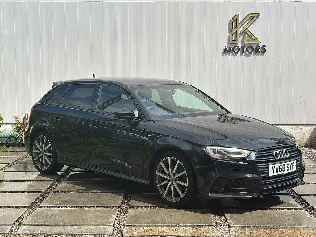 Audi A3 1.5 Tfsi Cod 35 Black Edition Sportback Black