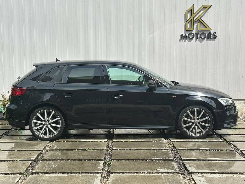 Audi A3 1.5 Tfsi Cod 35 Black Edition Sportback YW68SYP Black #3