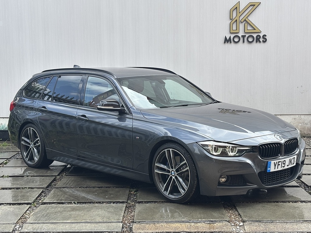 BMW 3 Series 2.0 320I M Sport Shadow Edition Touring Grey