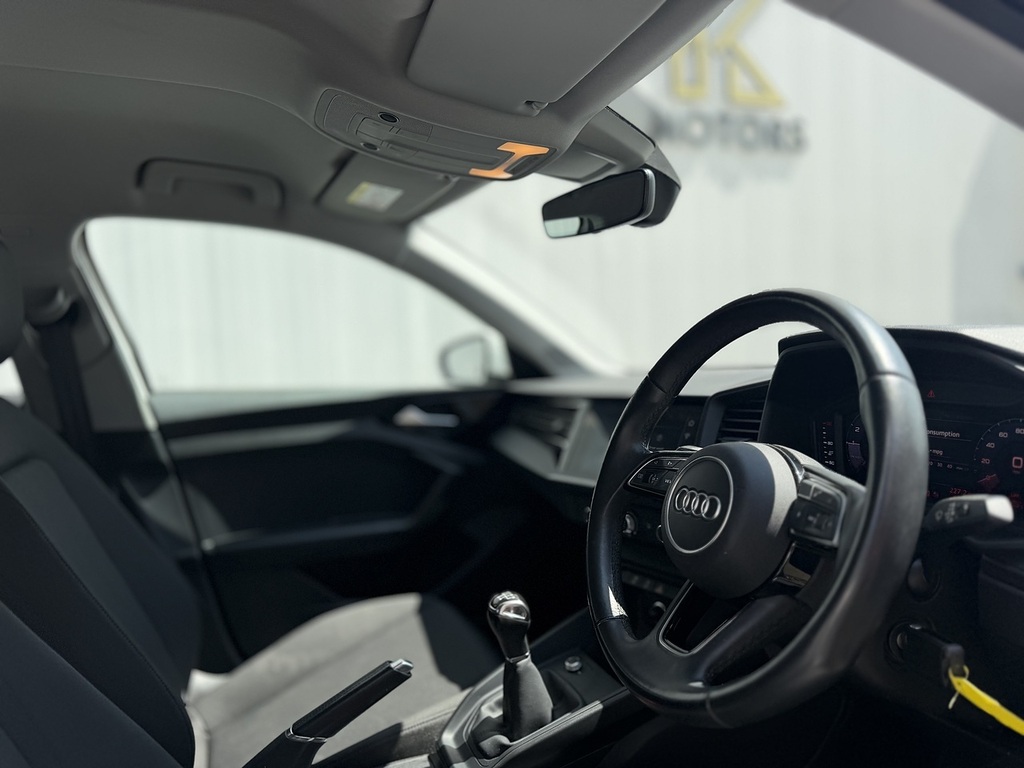Audi A1 1.0 Tfsi 25 Technik Sportback Eu NV21MMA White #5