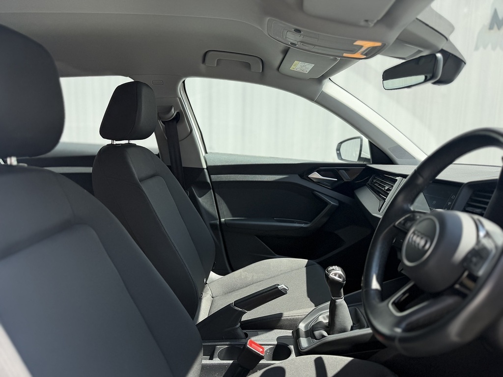 Audi A1 1.0 Tfsi 25 Technik Sportback Eu NV21MMA White #6