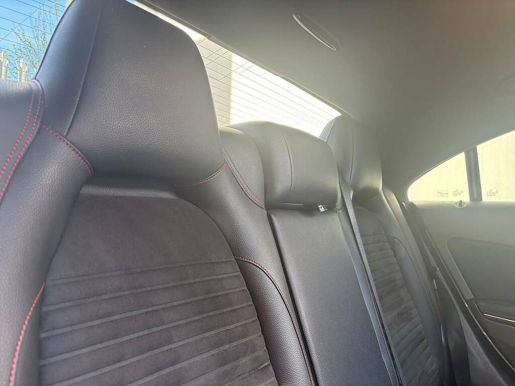 Mercedes-Benz CLA Class 2.1 Cla220 Cdi Purple #10