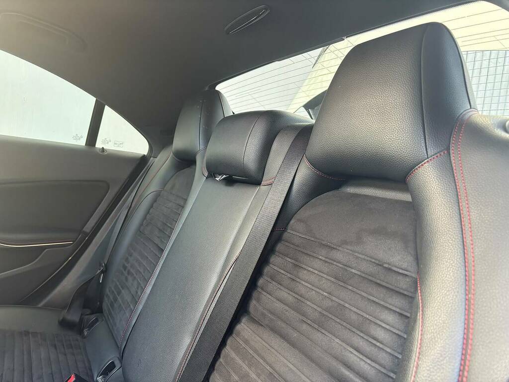 Mercedes-Benz CLA Class 2.1 Cla220 Cdi Purple #29