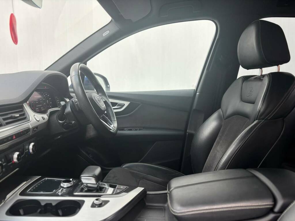 Audi Q7 Q7 Tdi E-tron Quattro Blue #31