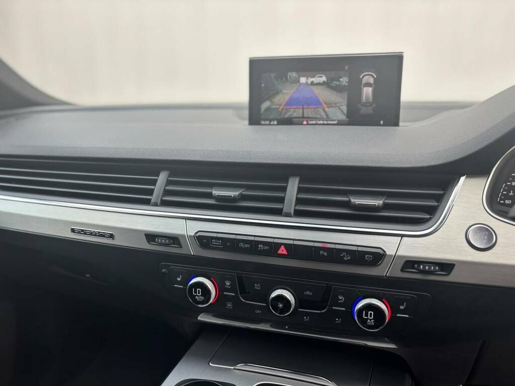 Audi Q7 Q7 Tdi E-tron Quattro Blue #22