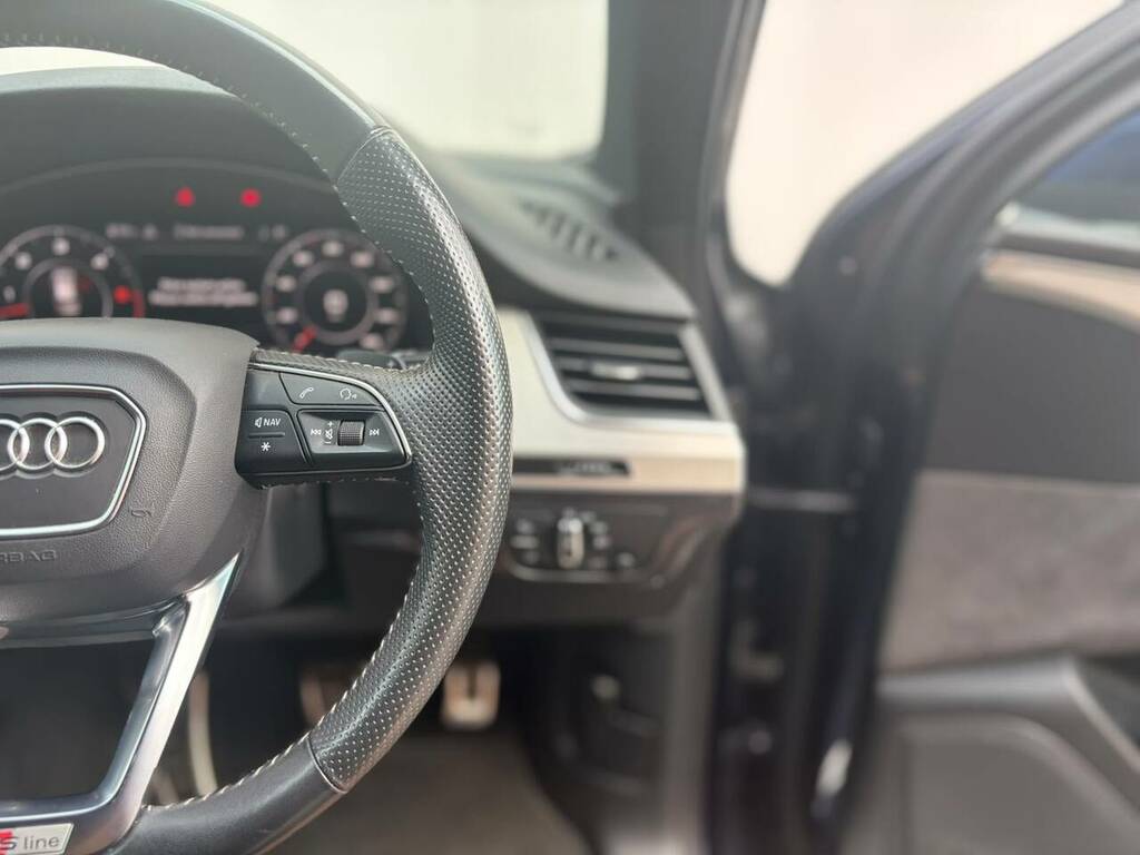 Audi Q7 Q7 Tdi E-tron Quattro Blue #19