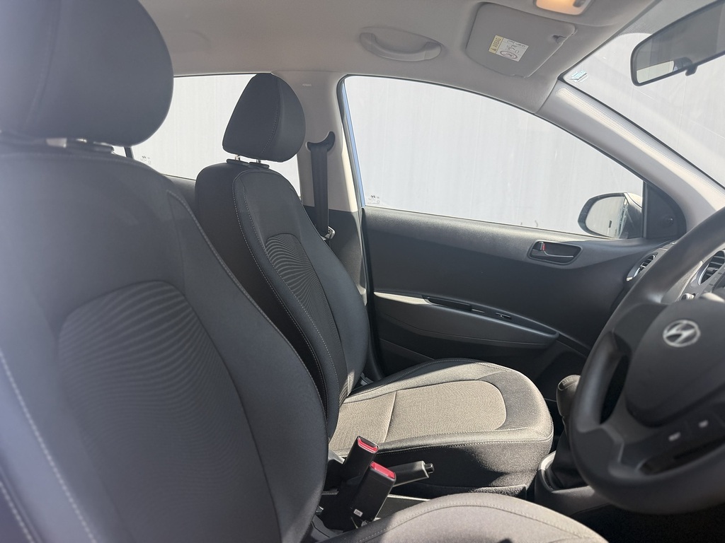 Hyundai I10 Black #7