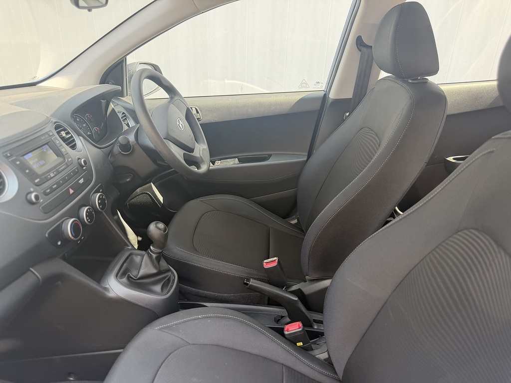 Hyundai I10 Black #28