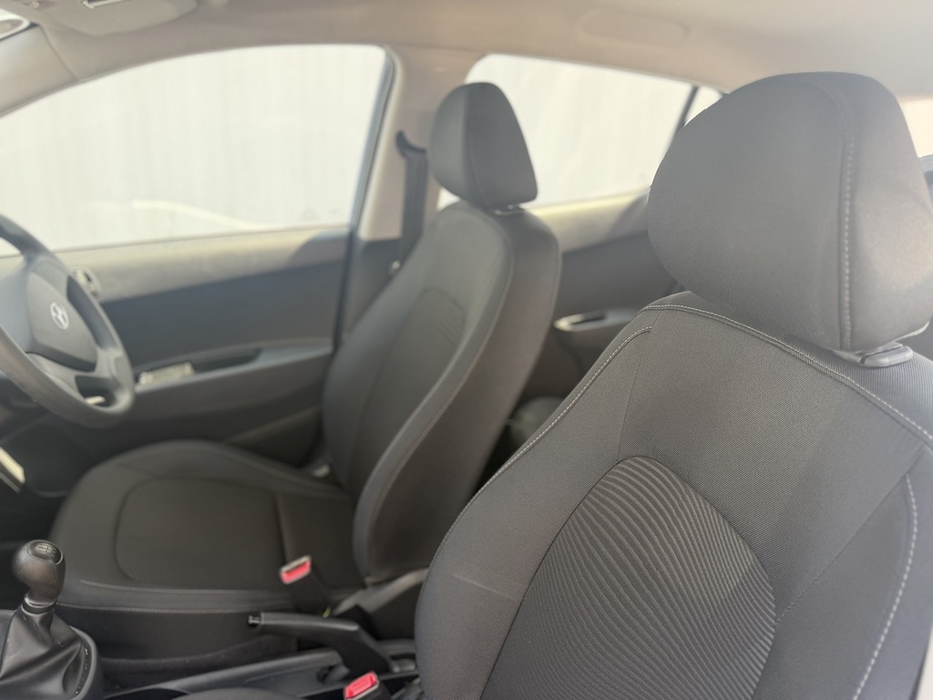 Hyundai I10 Black #29