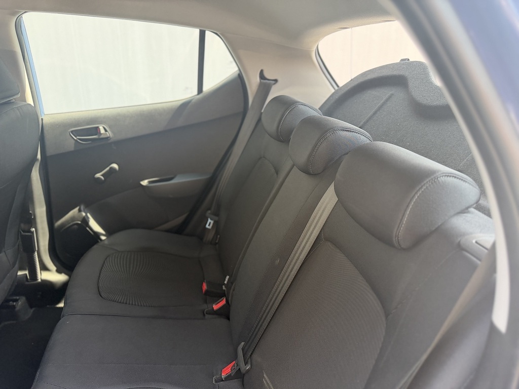 Hyundai I10 Black #32