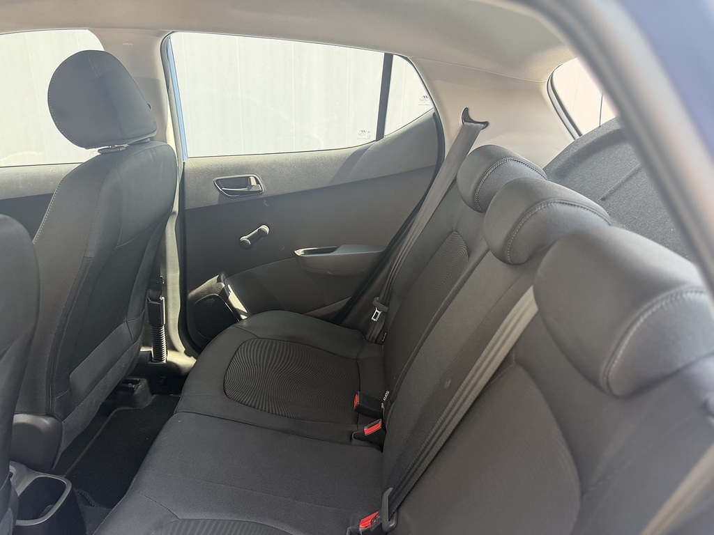 Hyundai I10 Black #31