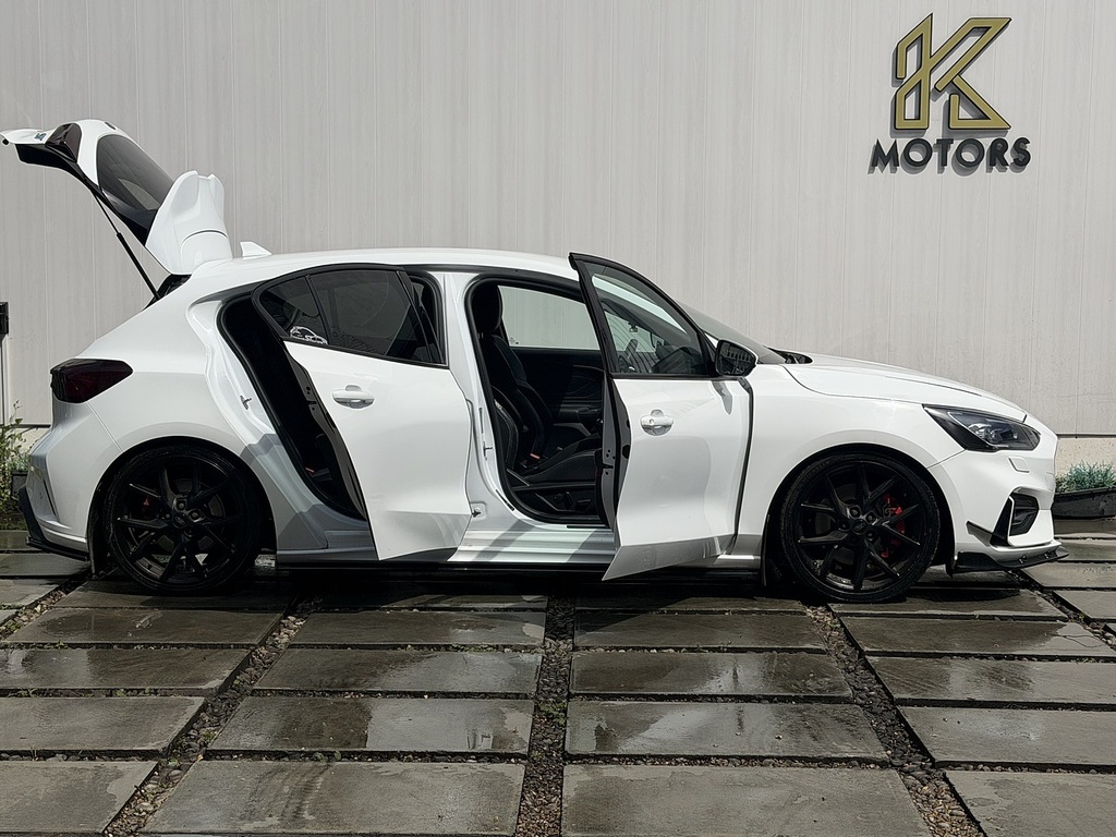 Ford Focus T Ecoboost St White #4