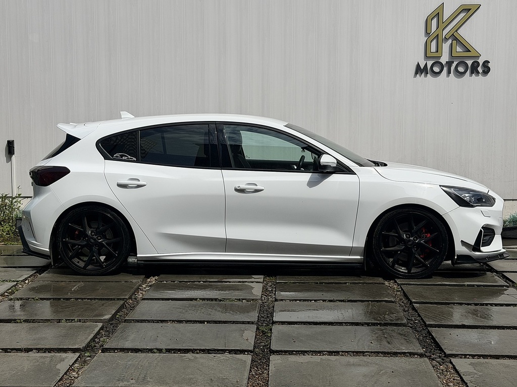 Ford Focus T Ecoboost St White #3