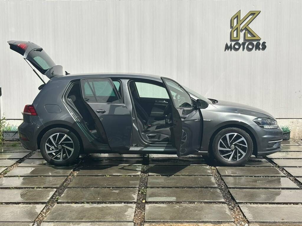 Volkswagen Golf 1.5 Tsi Evo Match Hatchback Euro WB19EYG Grey #4