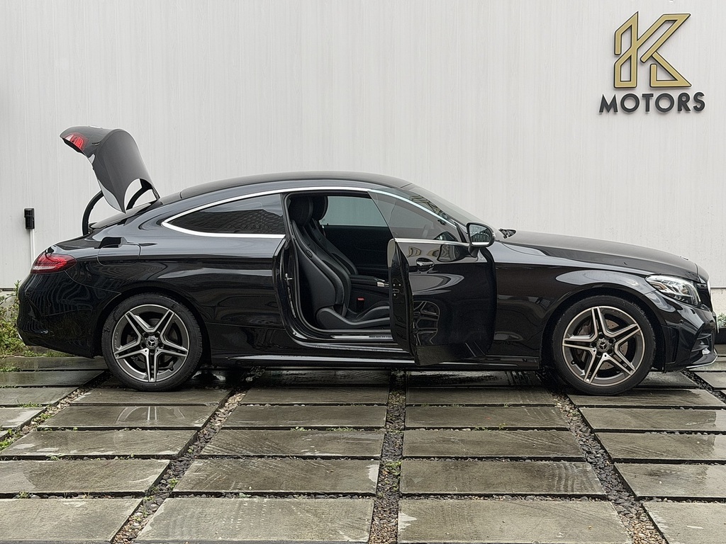 Mercedes-Benz C Class 1.5 C200 Mhev Amg Line Coupe G-tronic Black #4