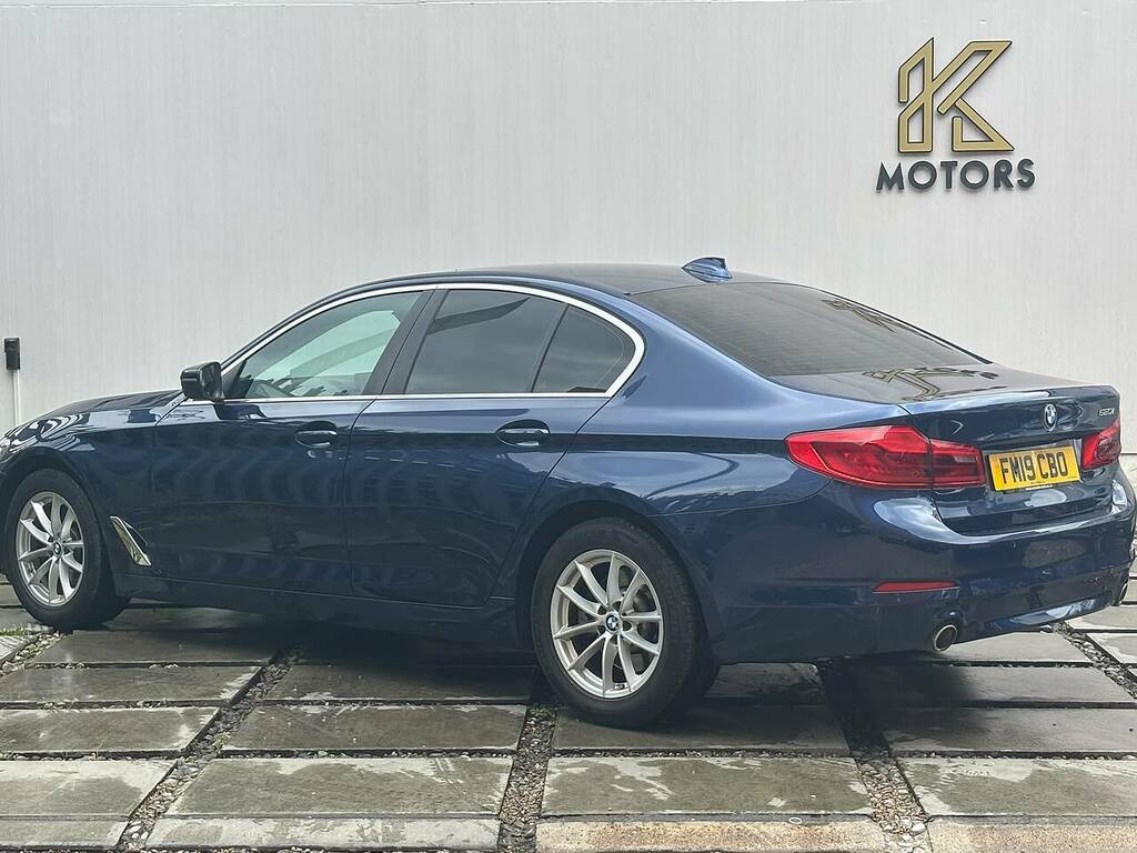 BMW 5 Series M Sport Blue #26