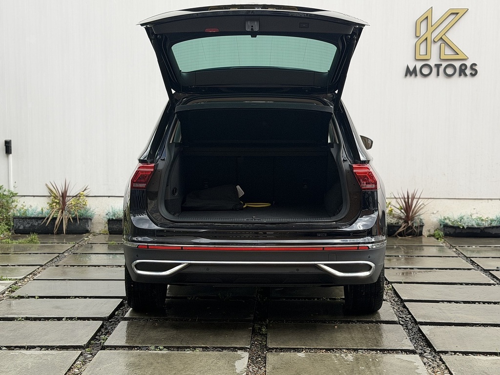 Volkswagen Tiguan Active Grey #13
