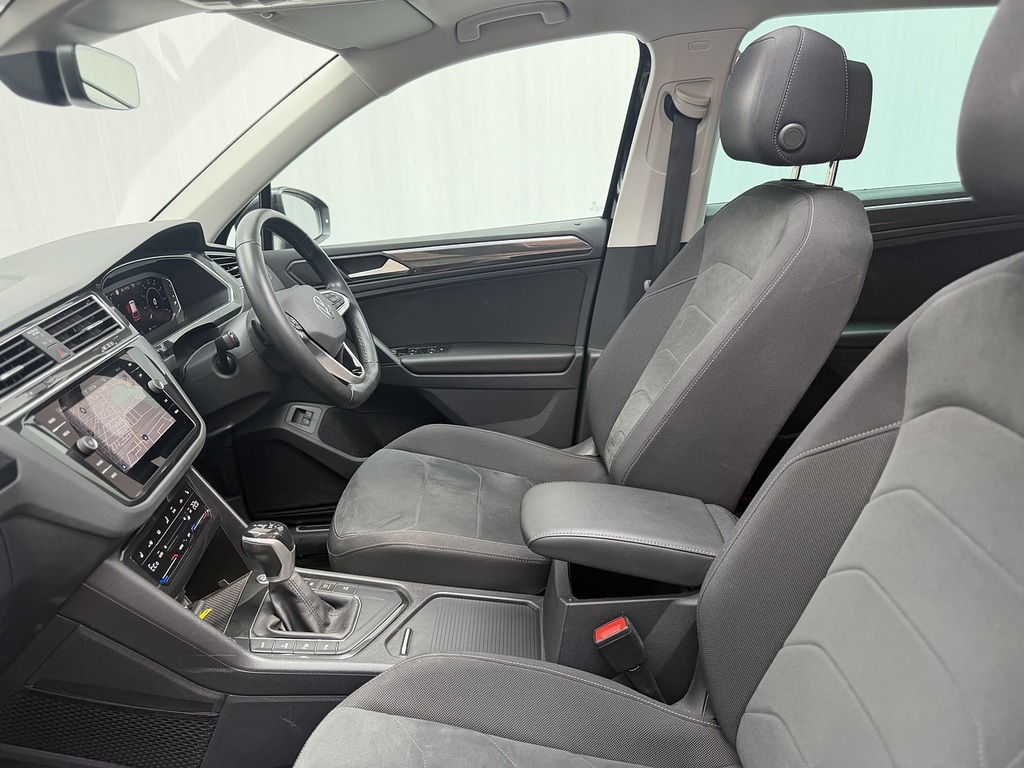 Volkswagen Tiguan Active Grey #31
