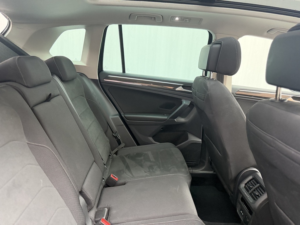 Volkswagen Tiguan Active Grey #9