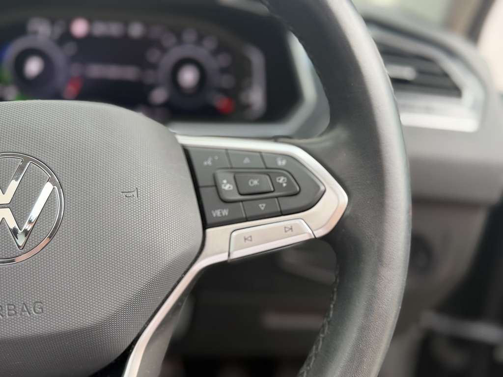 Volkswagen Tiguan Active Grey #25