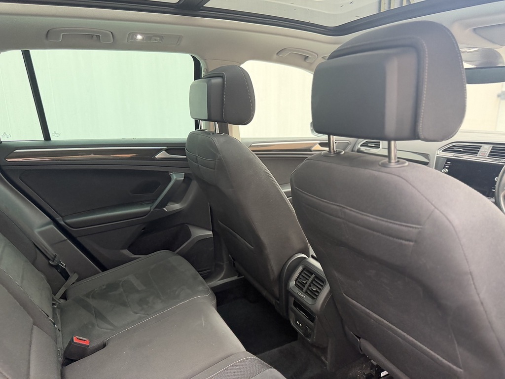 Volkswagen Tiguan Active Grey #8