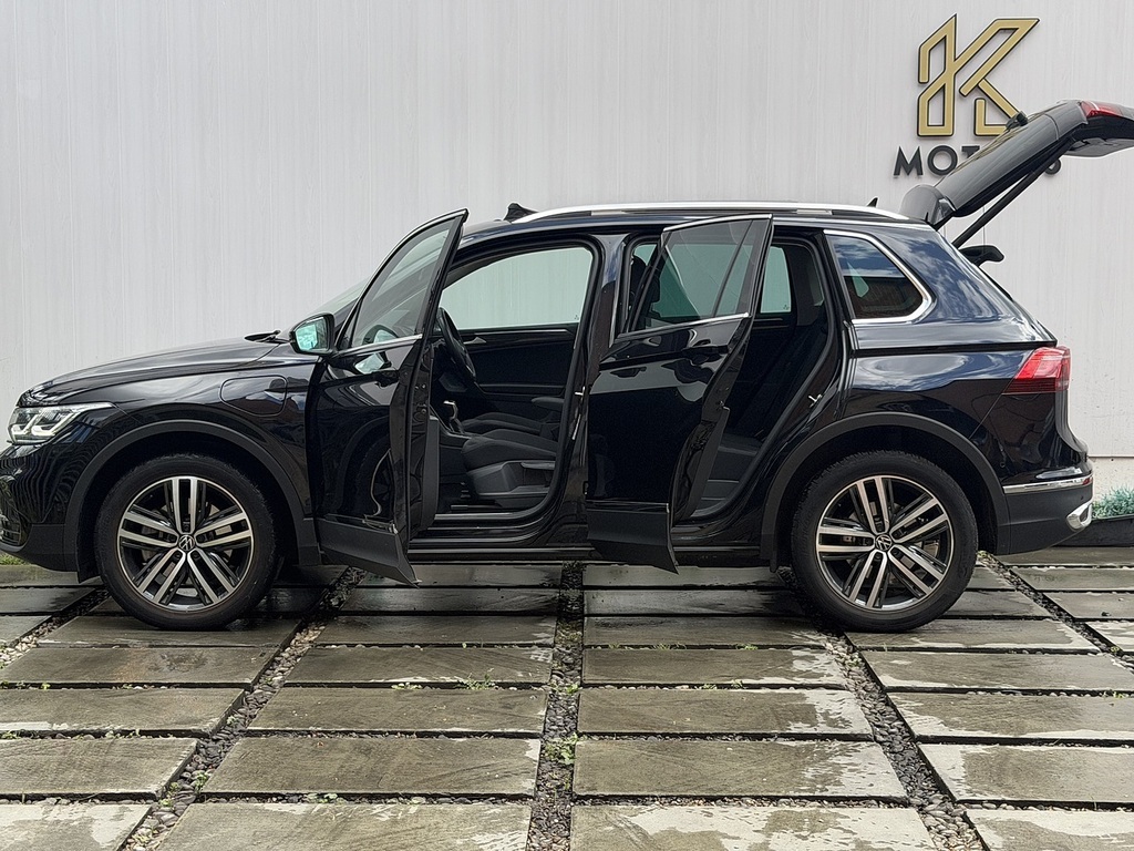 Volkswagen Tiguan Active Grey #29