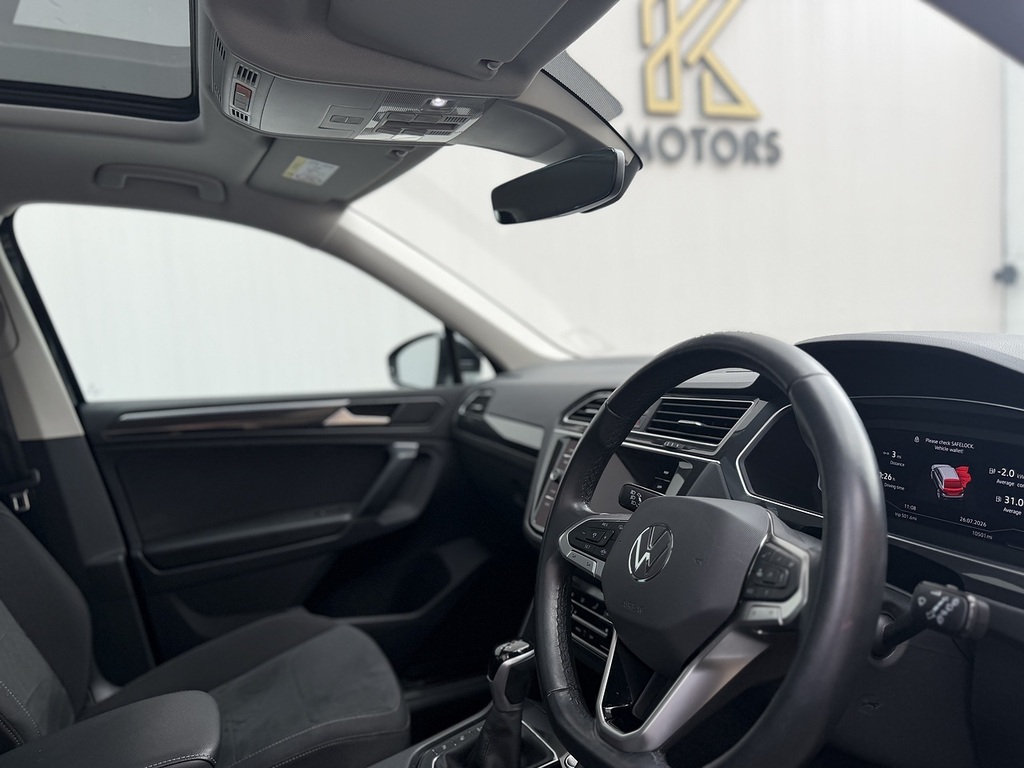 Volkswagen Tiguan Tsi Elegance Black #5