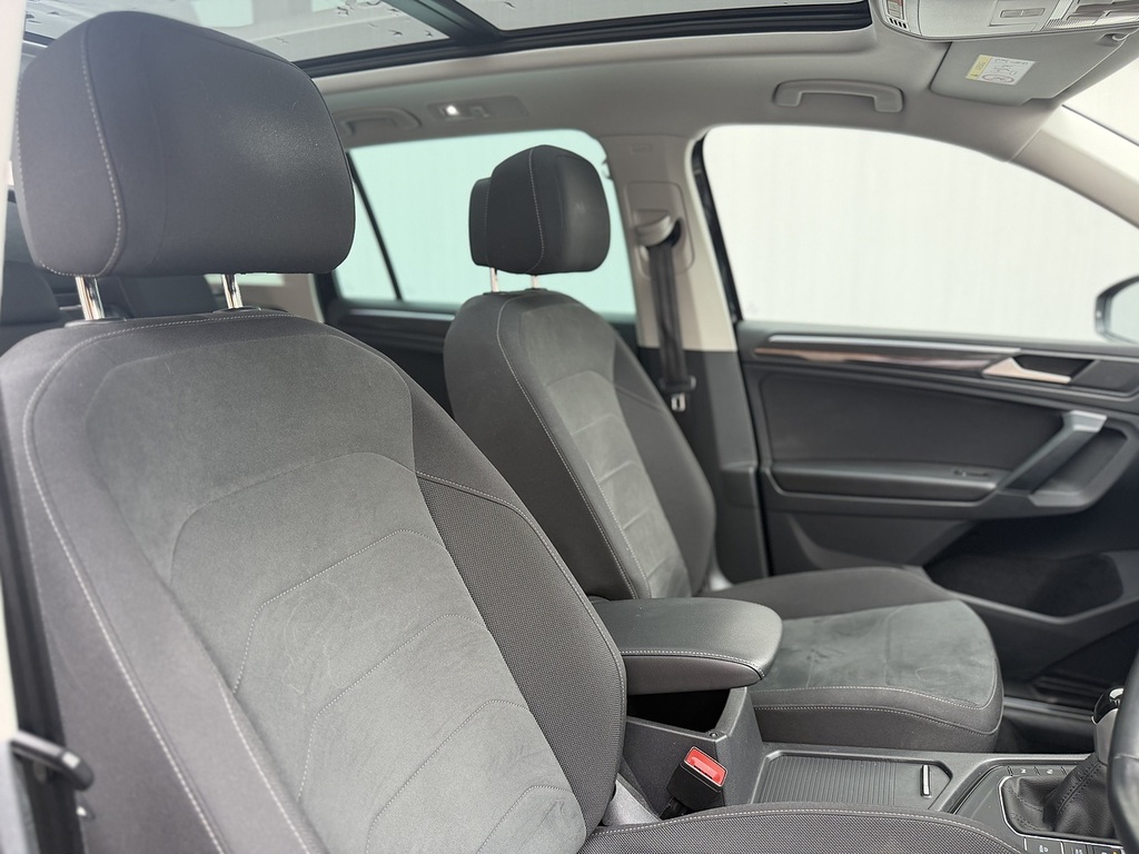 Volkswagen Tiguan Active Grey #7