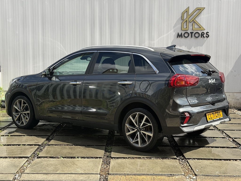 Kia Niro Niro 3 Hev S-a White #29